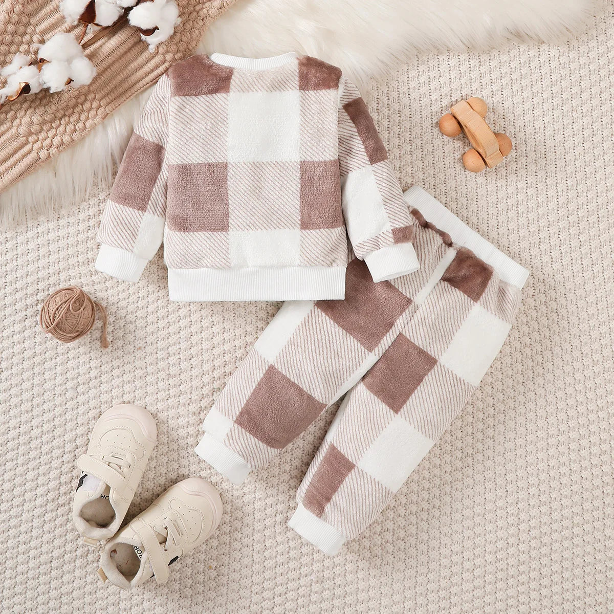 Gray and White Checkered 2-Piece Winter Suit for Baby Boys
