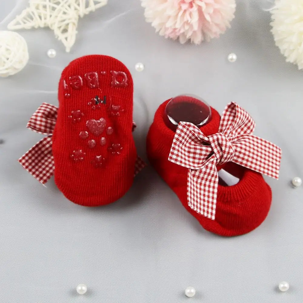 Newborn Baby Headband and Anti-Slip Bow Socks Set