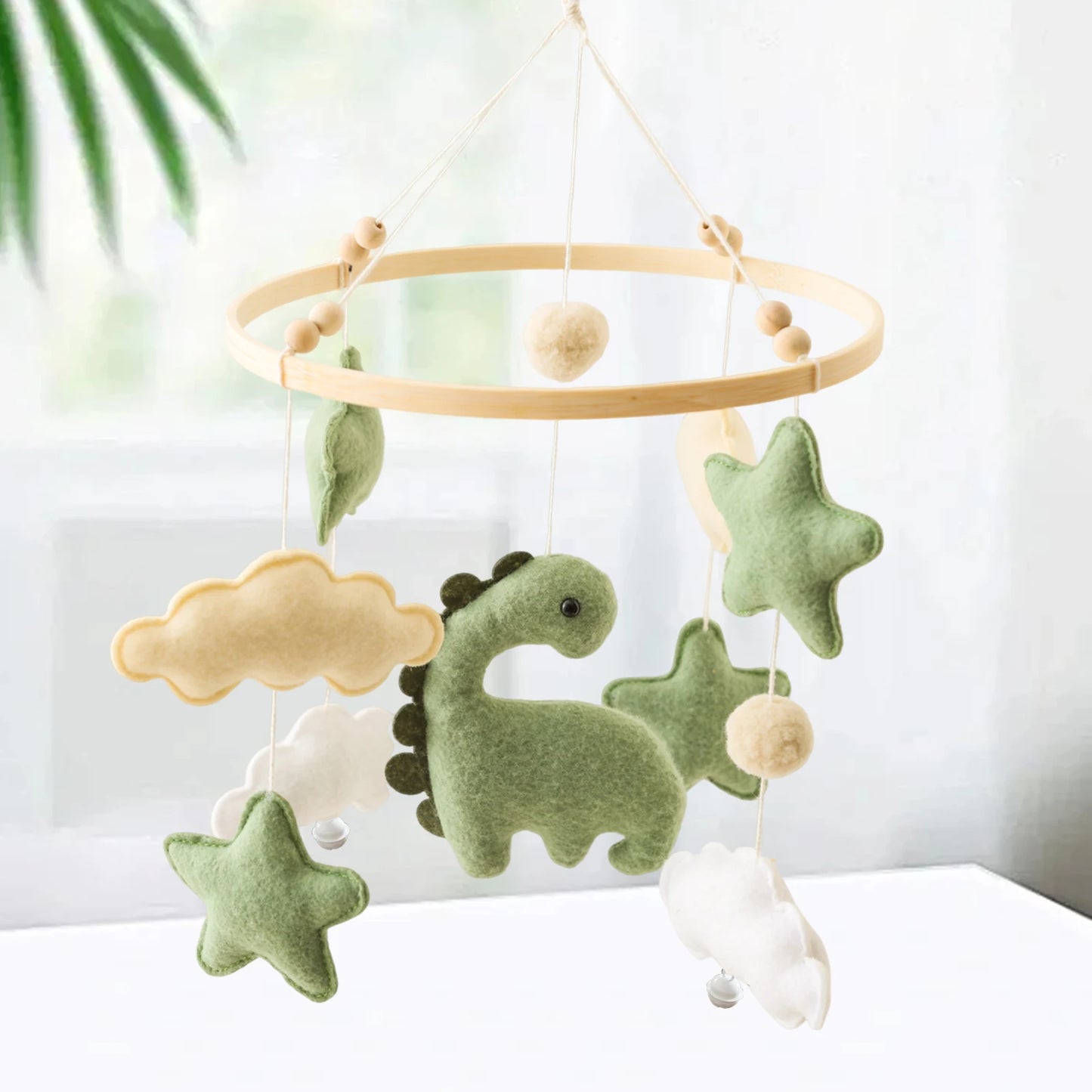 Wooden Baby Crib Mobile with Soft Felt Animal Toys