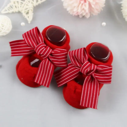 Newborn Baby Headband and Anti-Slip Bow Socks Set