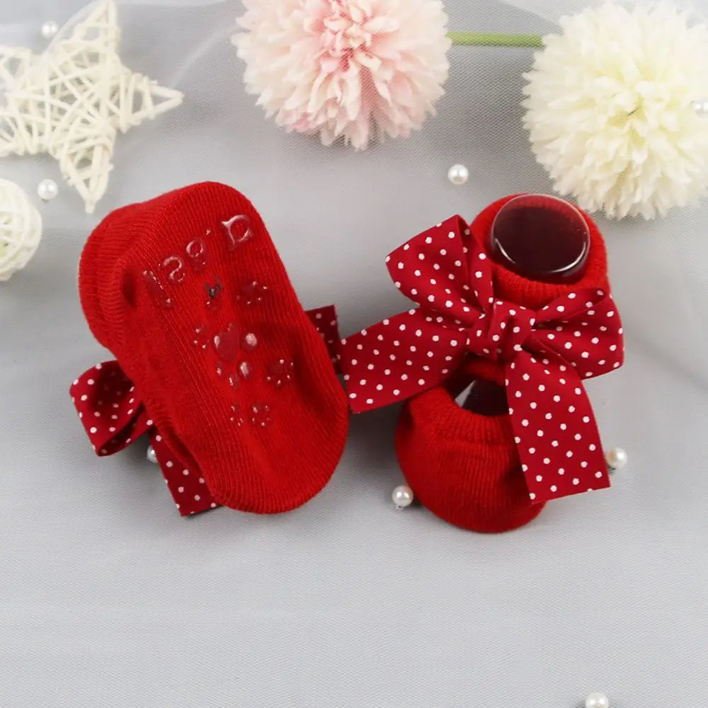 Newborn Baby Headband and Anti-Slip Bow Socks Set
