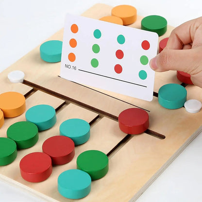 Træfarvet rutsjebanepuslespil til småbørns læring og leg