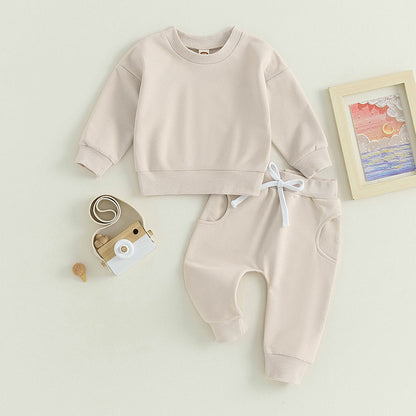 Newborn Long Sleeve Sweatshirt and Pants Set for Fall