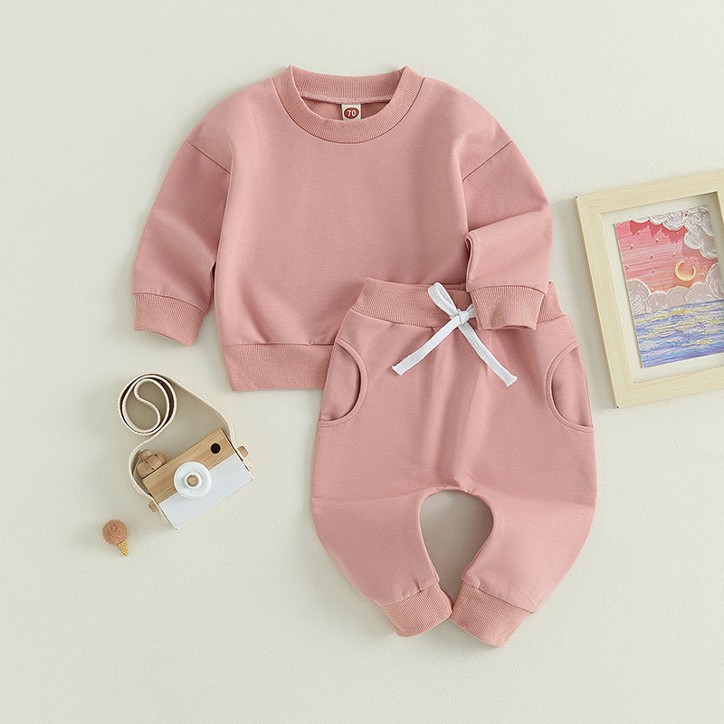 Newborn Long Sleeve Sweatshirt and Pants Set for Fall