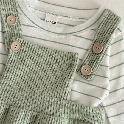2-Piece Baby Crawling Suit Set in Green and White for 0-18 Months