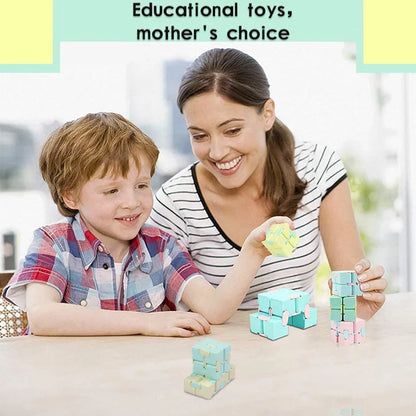 Anti-Stress Infinite Flip Cube for Adults and Kids