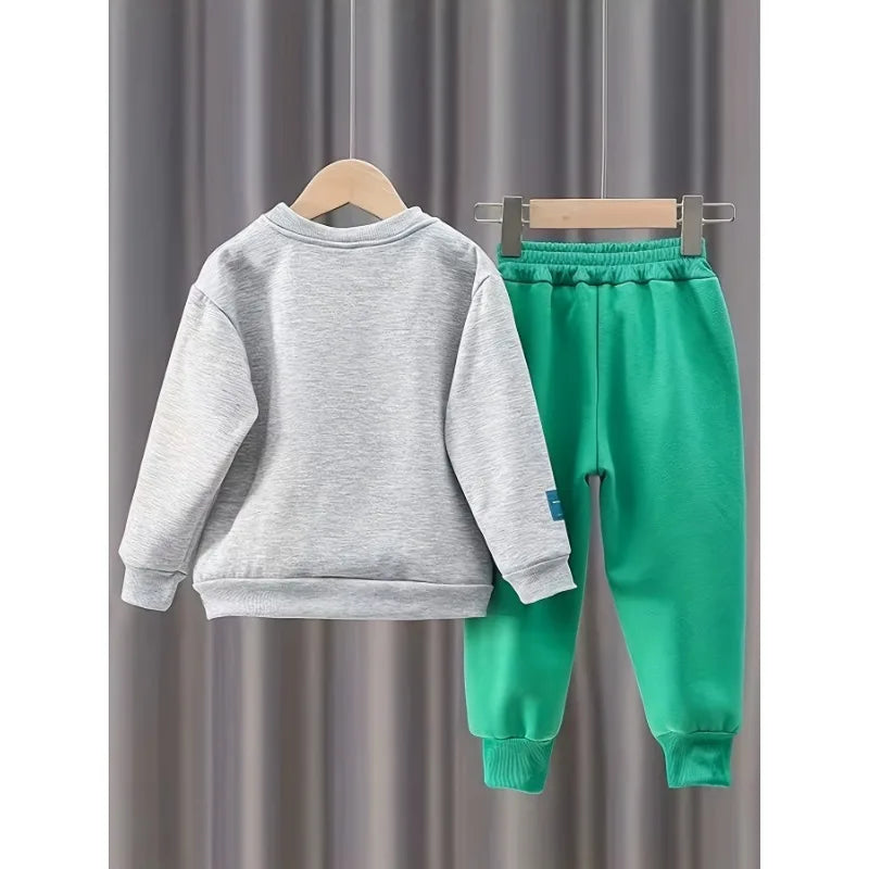 Boys' Two-Piece Sweatshirt and Pants Set for Fall and Spring
