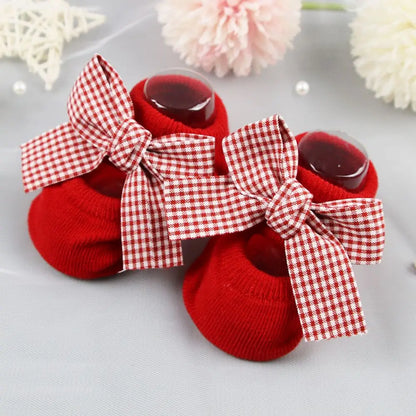 Newborn Baby Headband and Anti-Slip Bow Socks Set