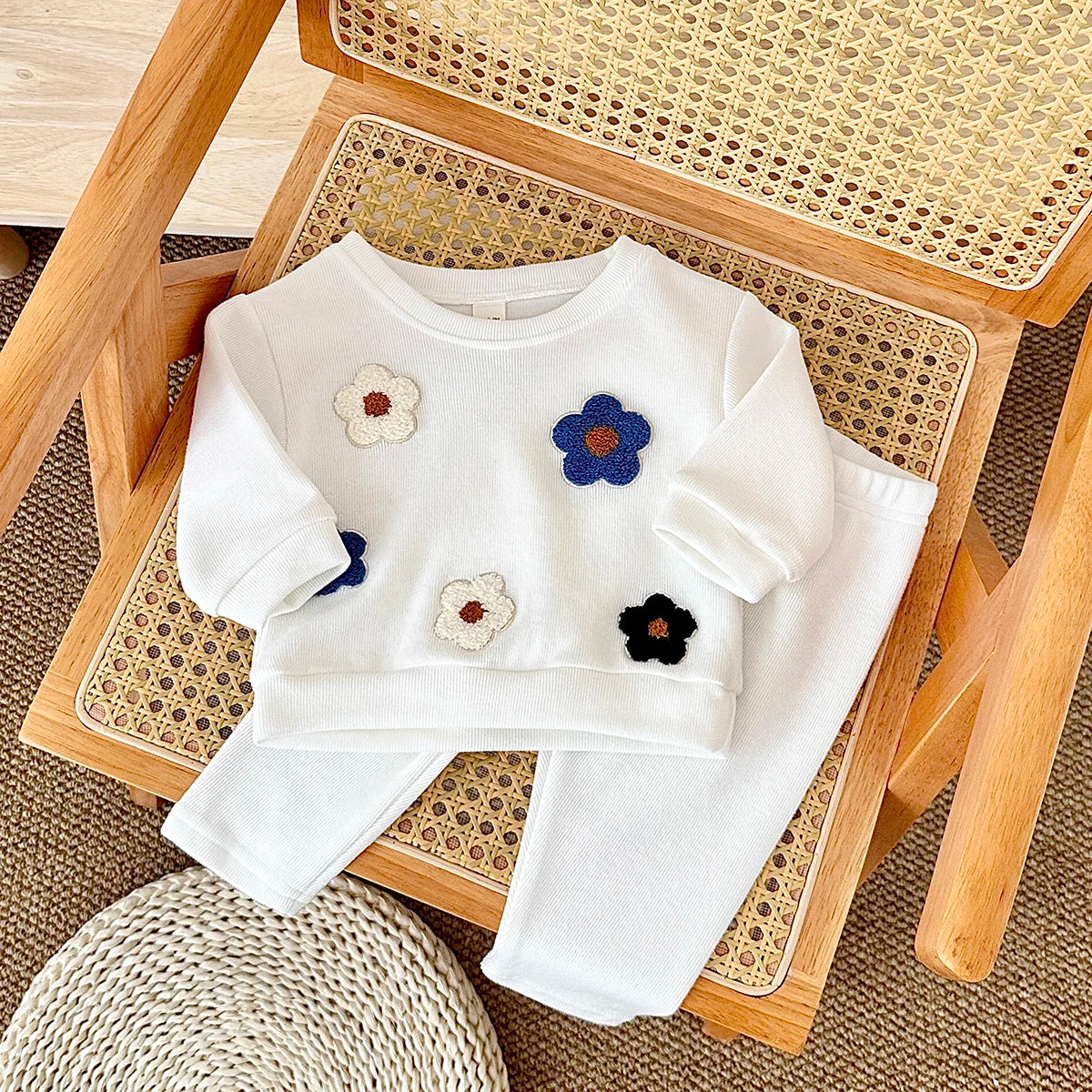 Floral Sweatshirt and Pants Set for Newborn Babies