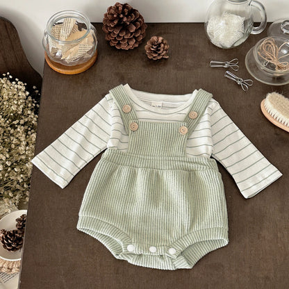 2-Piece Baby Crawling Suit Set in Green and White for 0-18 Months