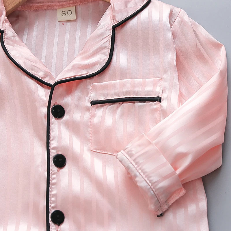 Baby Boys and Girls Long Sleeved Pajama Set 2-Piece Outfit