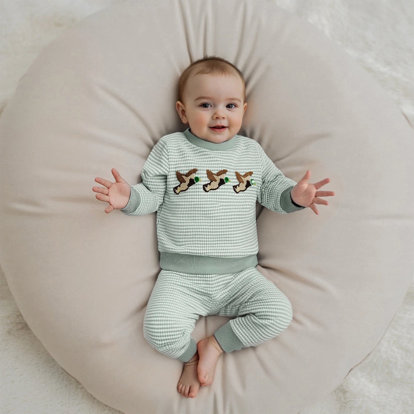 Boys' Long Sleeve Duck Embroidery Top and Striped Pants Set