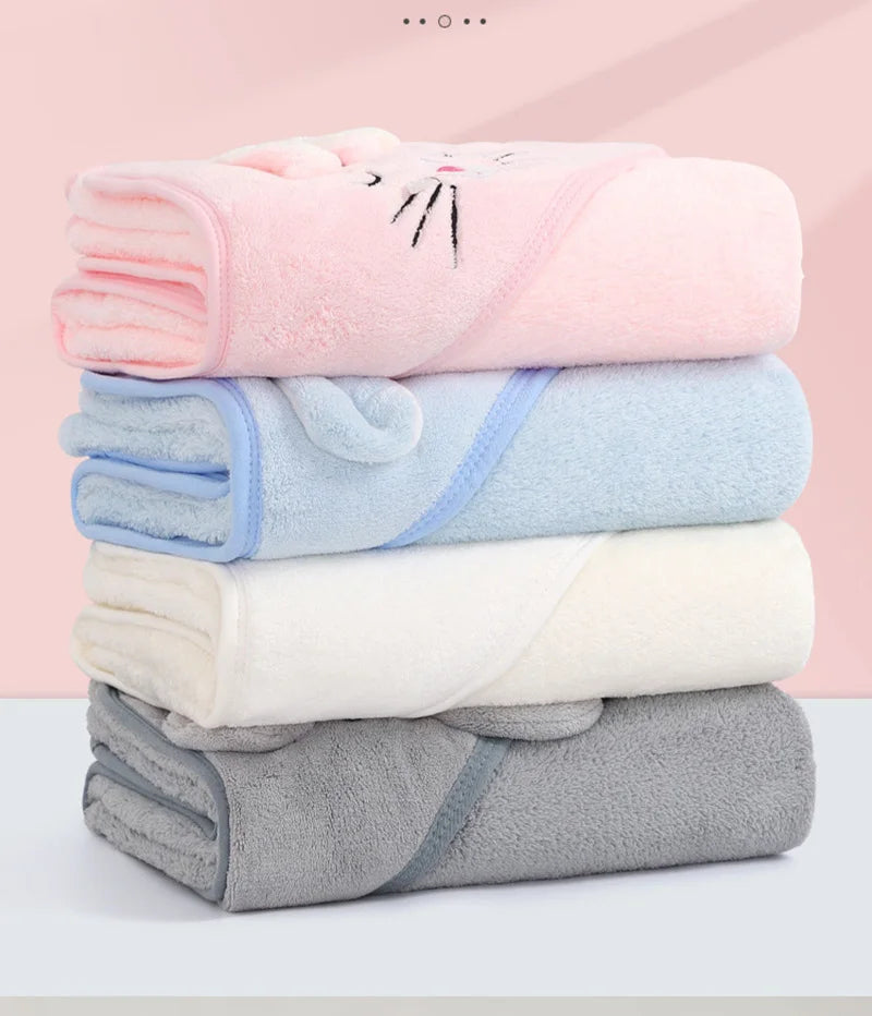 Weiche Baby-Badetuchdecke mit Kapuze und Cartoon-Tiermotiv