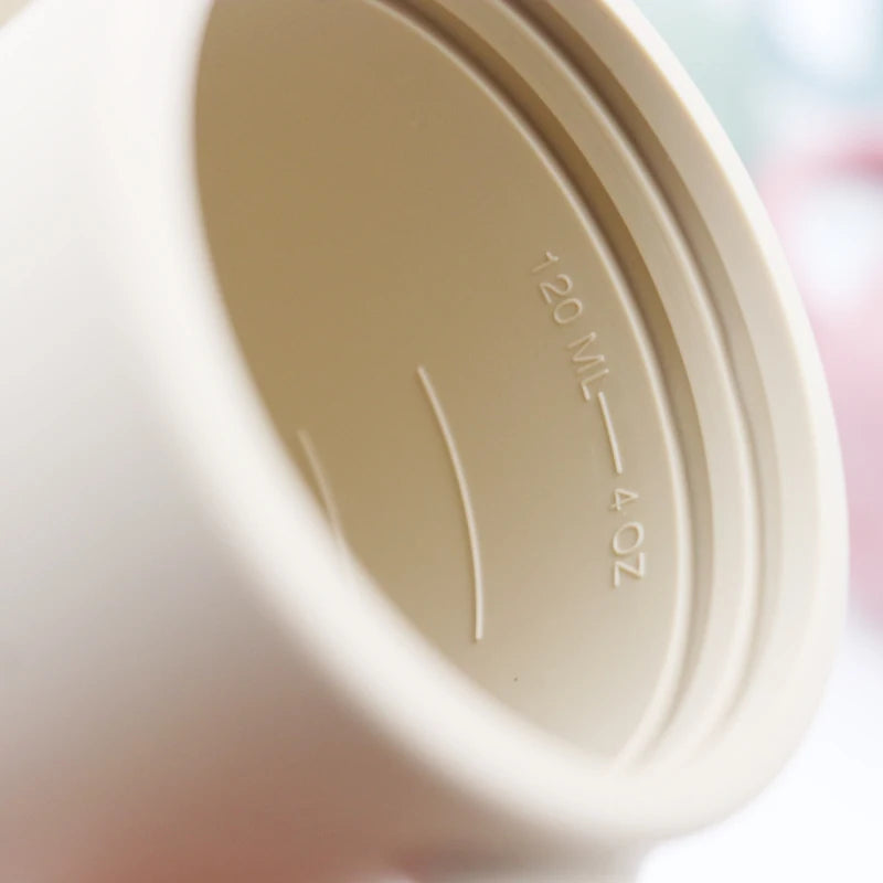 Ny tegneserie 120 ML Baby Silikon Sippy Cup BPA-fri bærbar oppbevaring Snack Container Mate Cup Lekkasikker treningskopp